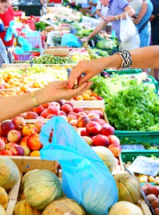 insolite-lancement-superette-produits-perimes-270114385